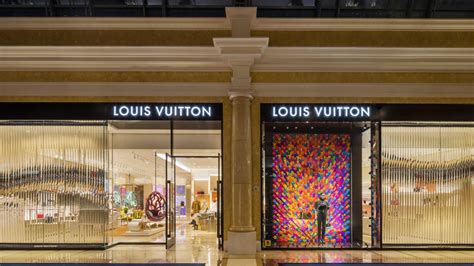 Louis Vuitton vegas locations